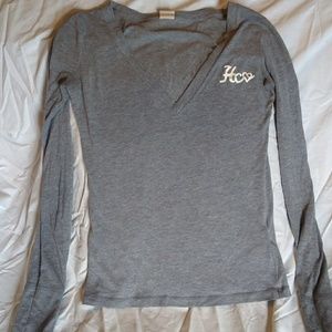 Hollister top